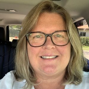 Meet your Posher, Donna